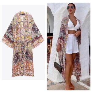 Zara Long Printed Kimono Size Medium